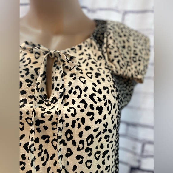 Oddly black/cream leopard dress/tunic. Several sizes available. - Picture 3 of 3